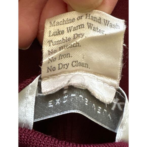 Exclusively MISOOK Sleeveless Mock Neck Stretch Sweater XS Burgundy Quite Luxury - Picture 8 of 11